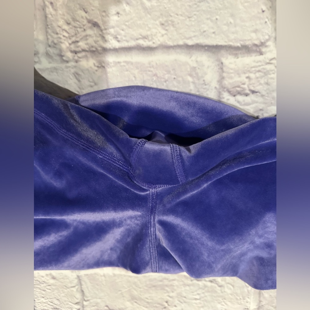 Athleta Elation Velvet Tight|S paired with Velvet Cut-Out Crop D-DD in Small - Picture 8 of 11